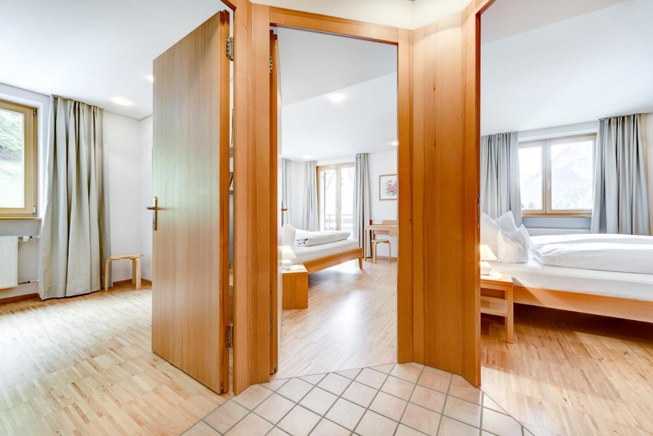 Hotel Gasthof Kreuz Sonntag Extérieur photo