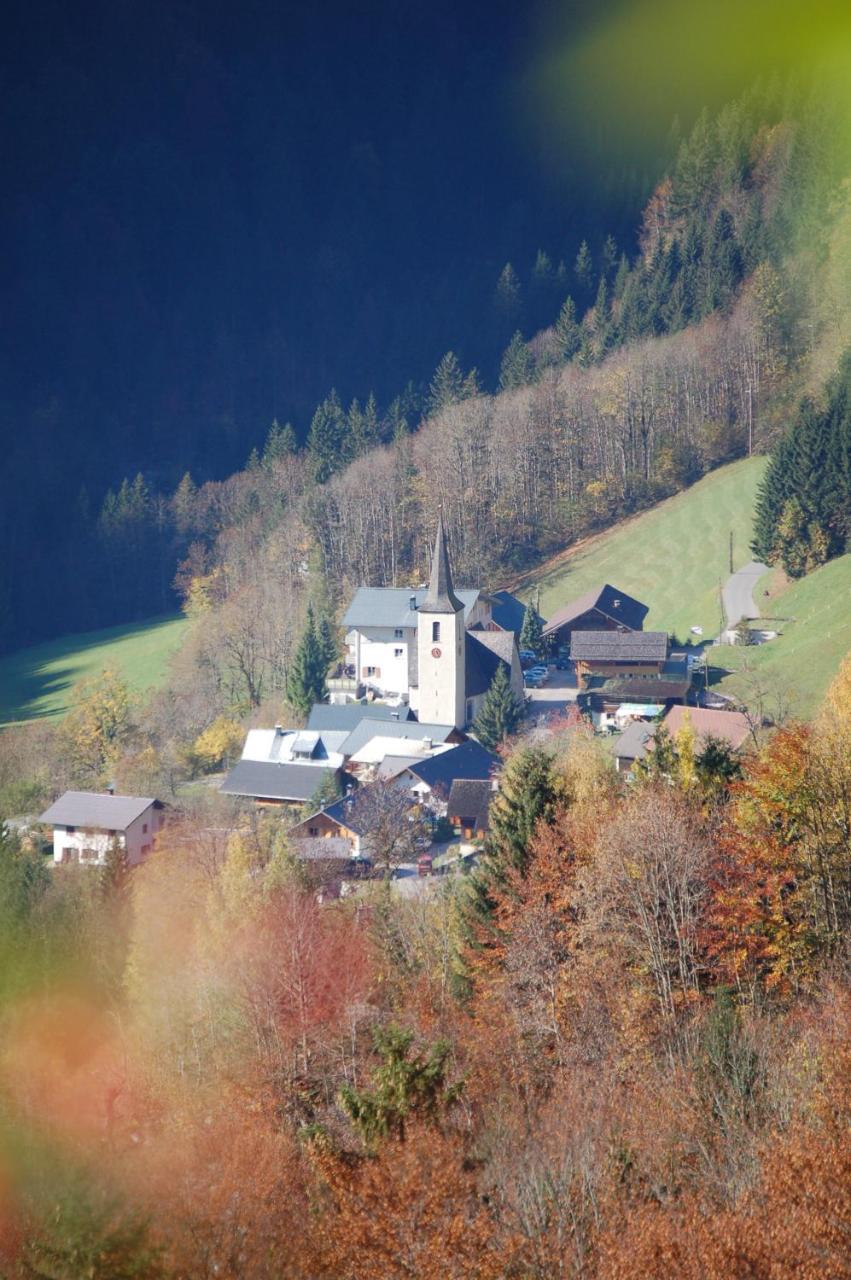 Hotel Gasthof Kreuz Sonntag Extérieur photo