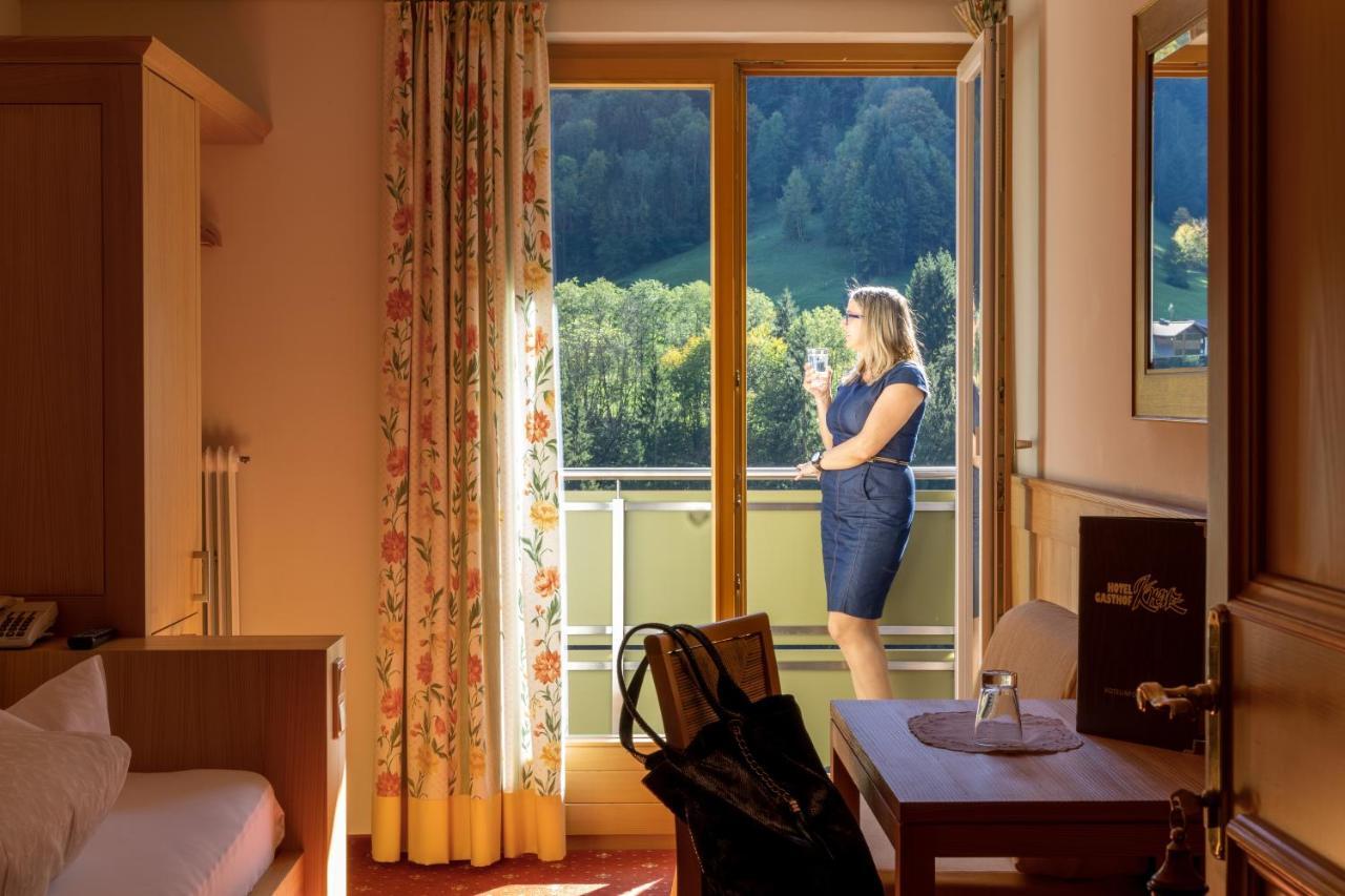 Hotel Gasthof Kreuz Sonntag Extérieur photo